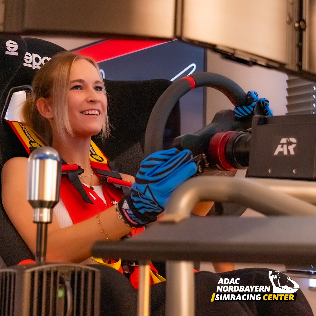 ADAC SimRacing-Center in Weiden: Zeit für hohe Drehzahlen – Jetzt Gas geben!