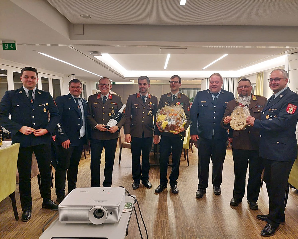 Feuerwehren aus Deutschland und Österreich: Ein Abend der Freundschaft und Verbundenheit