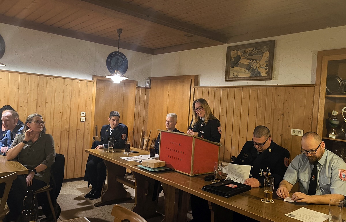 Die Verantwortlichen der Feuerwehr Hütten sind stolz auf ihre Truppe