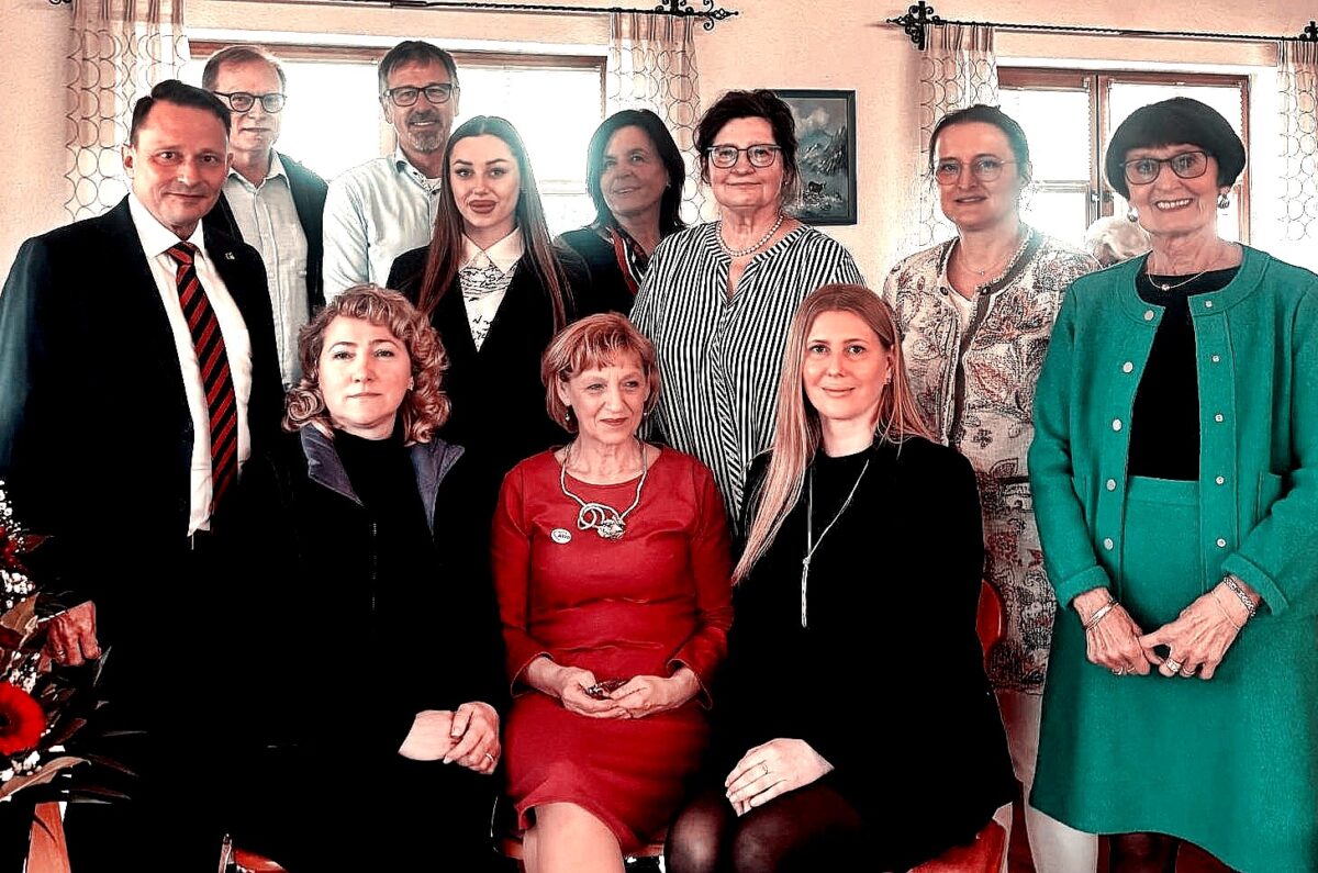 Neue Vorstandschaft des Arbeiterwohlfahrt-Ortsvereins Weiden gewählt