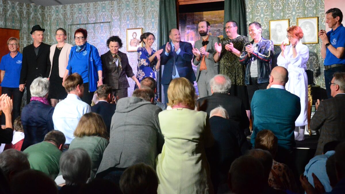 Lustige Konrader sind "Außer Kontrolle"