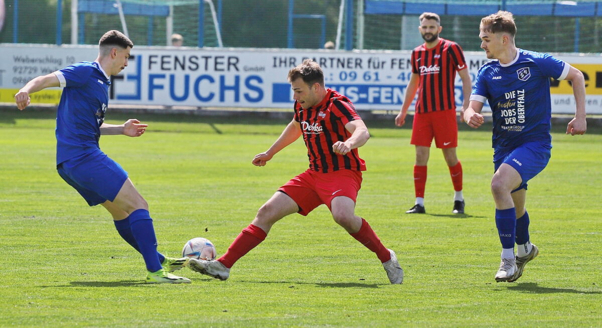 SV Etzenricht bleibt auf Kurs