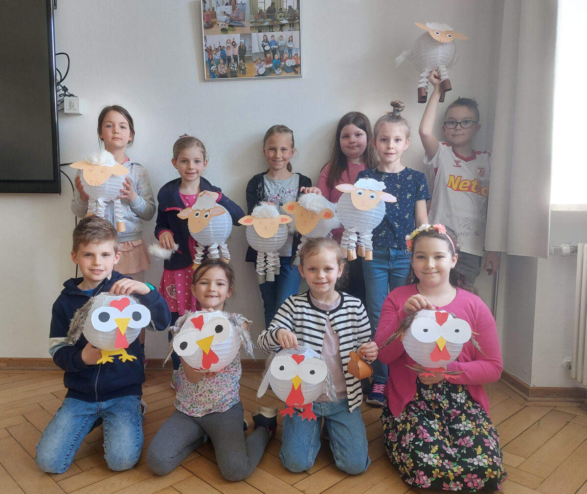 Frühlingsbasteln begeistert 20 Kinder in Maxhütte-Haidhof