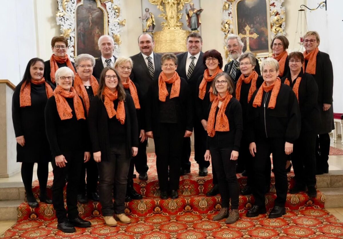 Kirchenchor Eslarn beeindruckt in Karwoche und Ostern