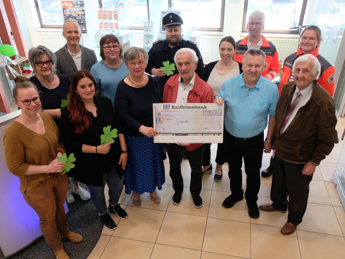 Liederkranz Floß spendet 3.500 Euro an Gemeinnützige
