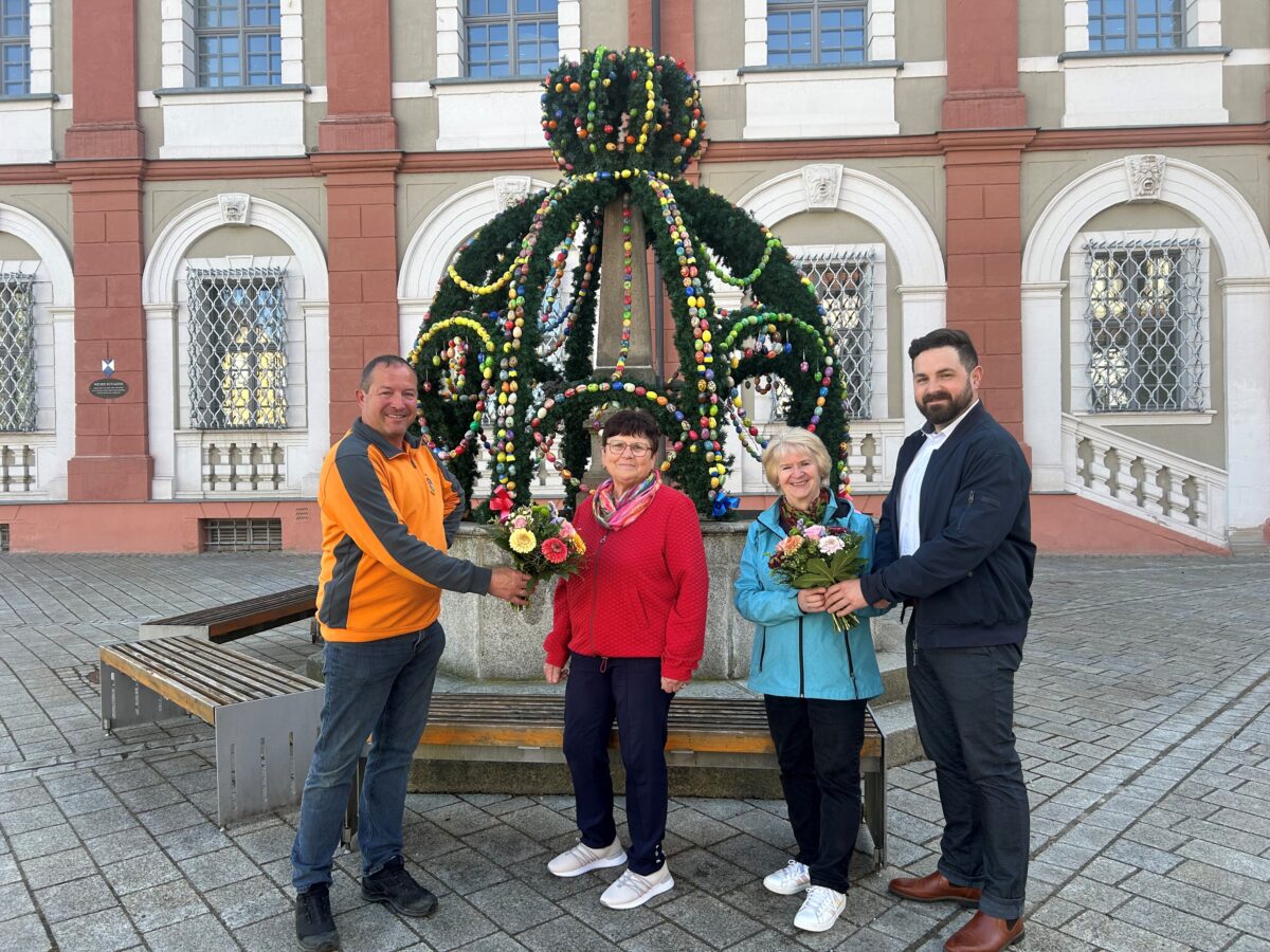 Neustadts Osterbrunnen: 36 Jahre farbenfrohe Tradition