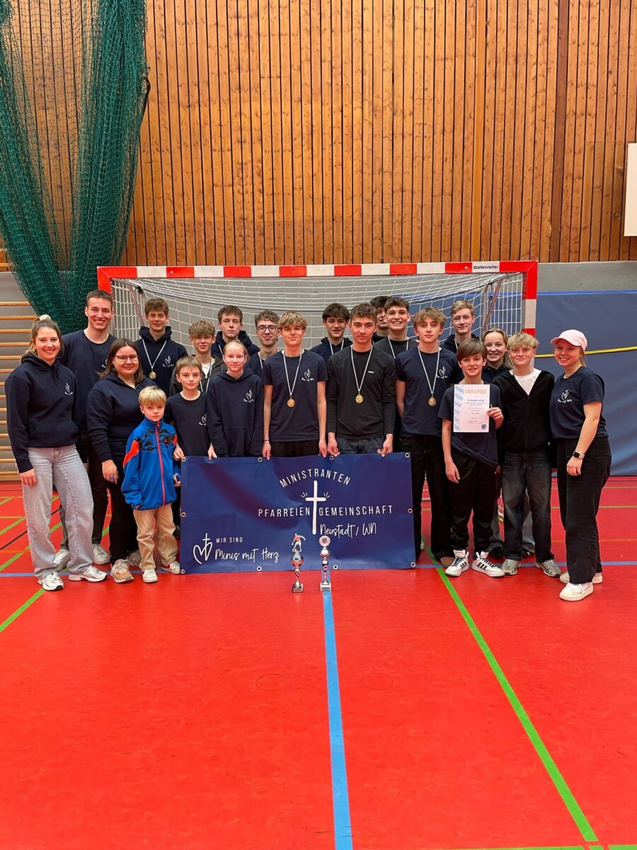 Neustädter Minis erkämpfen Platz 4 beim Bayernentscheid des Wolfgangscups