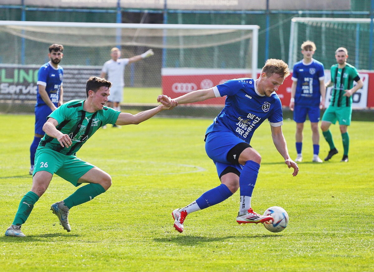 Bezirksliga Nord: SV Etzenricht klarer Derbysieger – Verfolger SpVgg SV Weiden II siegt spät in Unterzahl