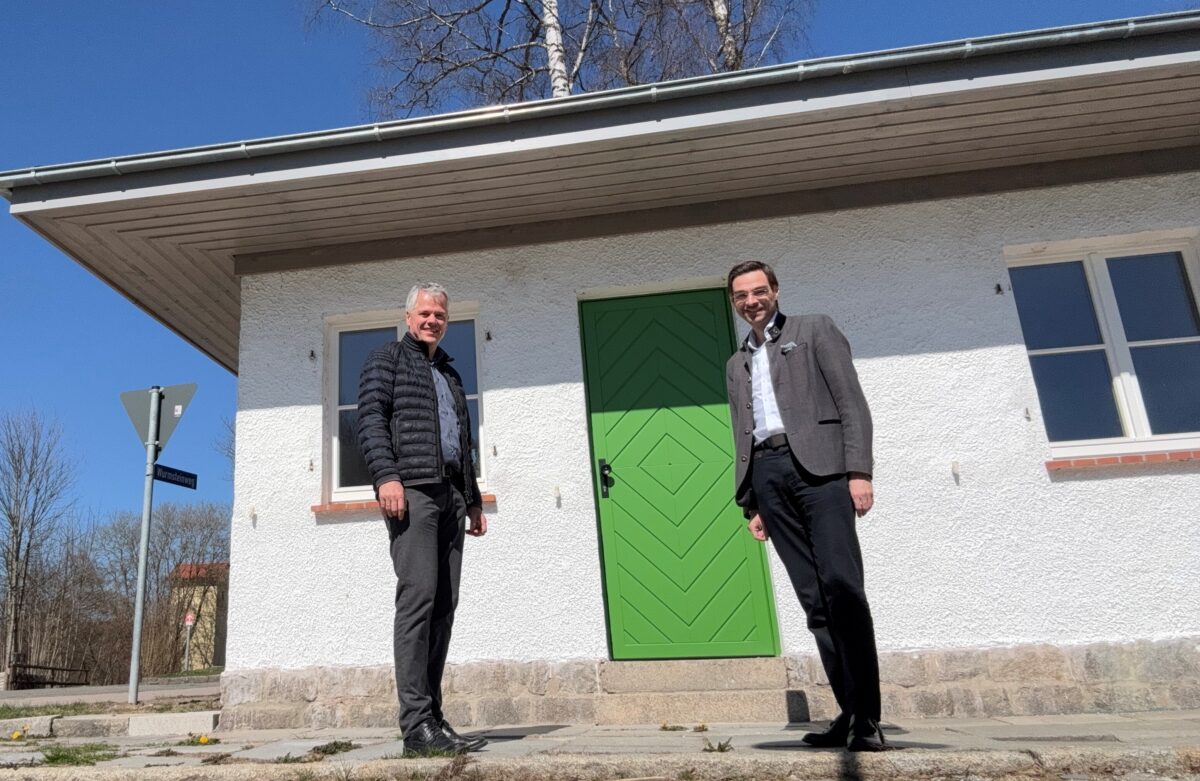 Städtebau in Flossenbürg: Oetzinger lobt Fortschritte