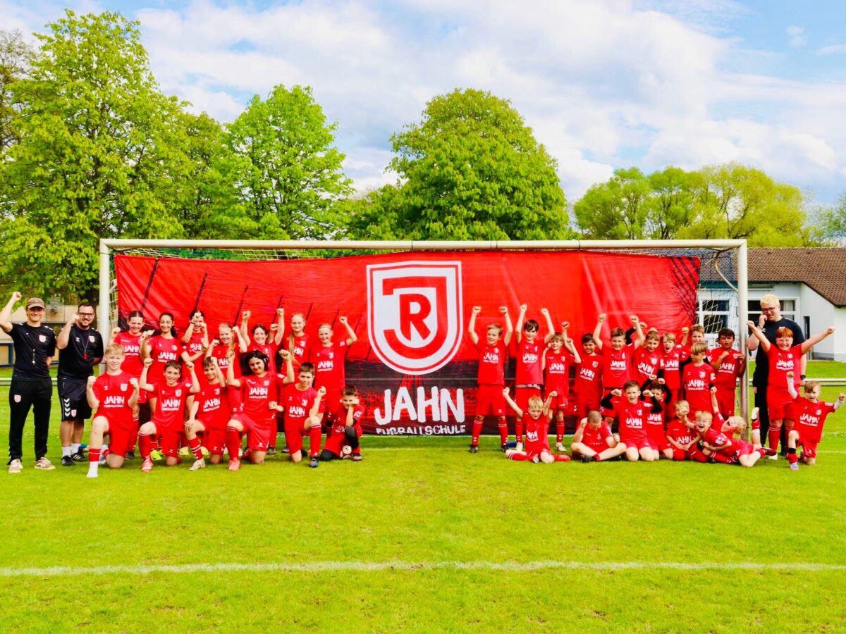 Drei Tage Fußballspaß pur beim Jahn - Feriencamp in Schirmitz