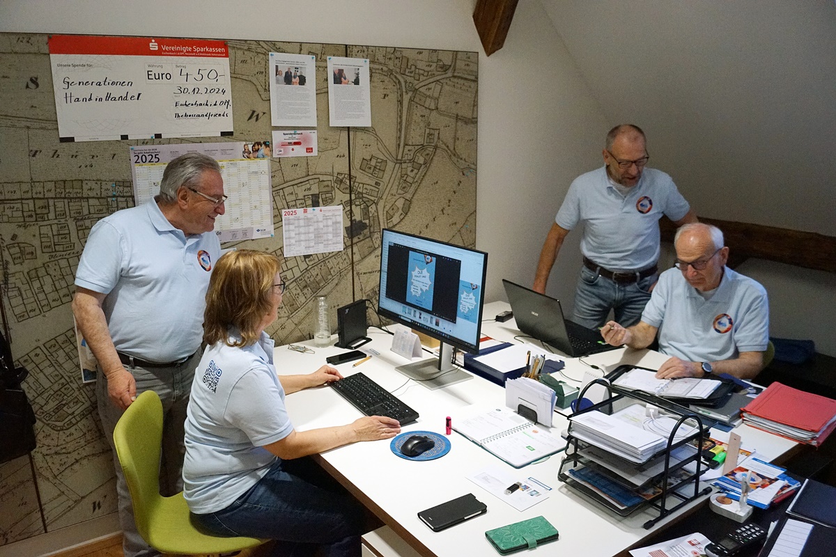 Gemeinschaft Generationen Hand in Hand: Für Alt, aber auch für Jung