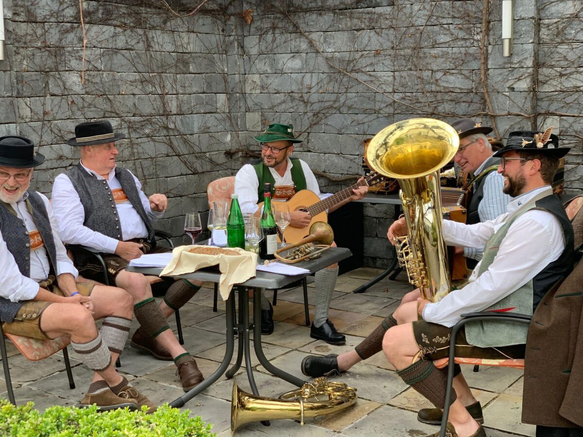 Zwei musikantenfreundliche Wirtshäuser in Hahnbach und Hirschau ausgezeichnet