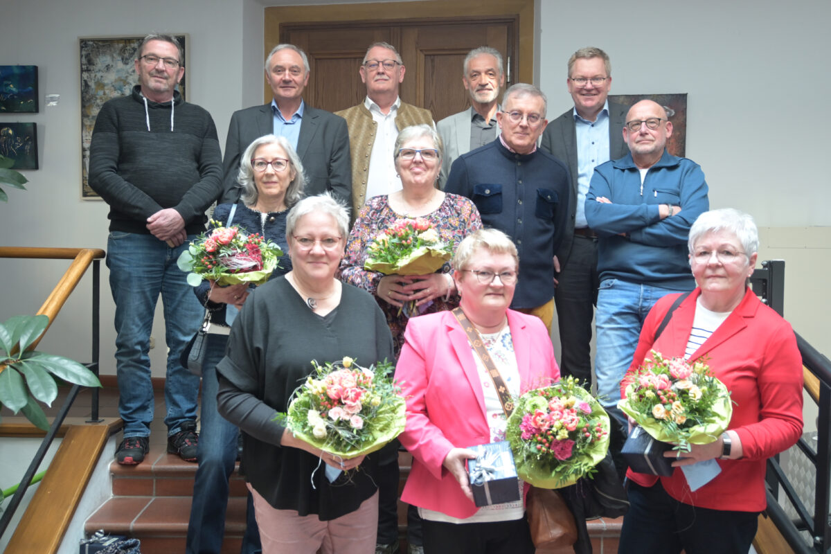 Stadt Amberg verabschiedet langjährige Mitarbeiter