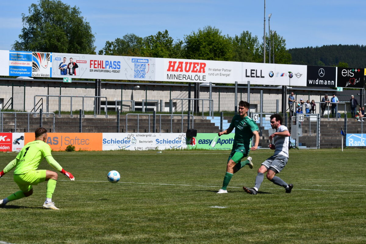 Igli Cami sorgte für den letzten Heimsieg der SpVgg SV Weiden