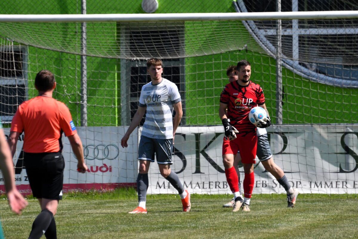 SpVgg SV Weiden zeigt starke Leistung beim Bayernligaabsteiger Karlburg – ein Spiel mit Überraschungen