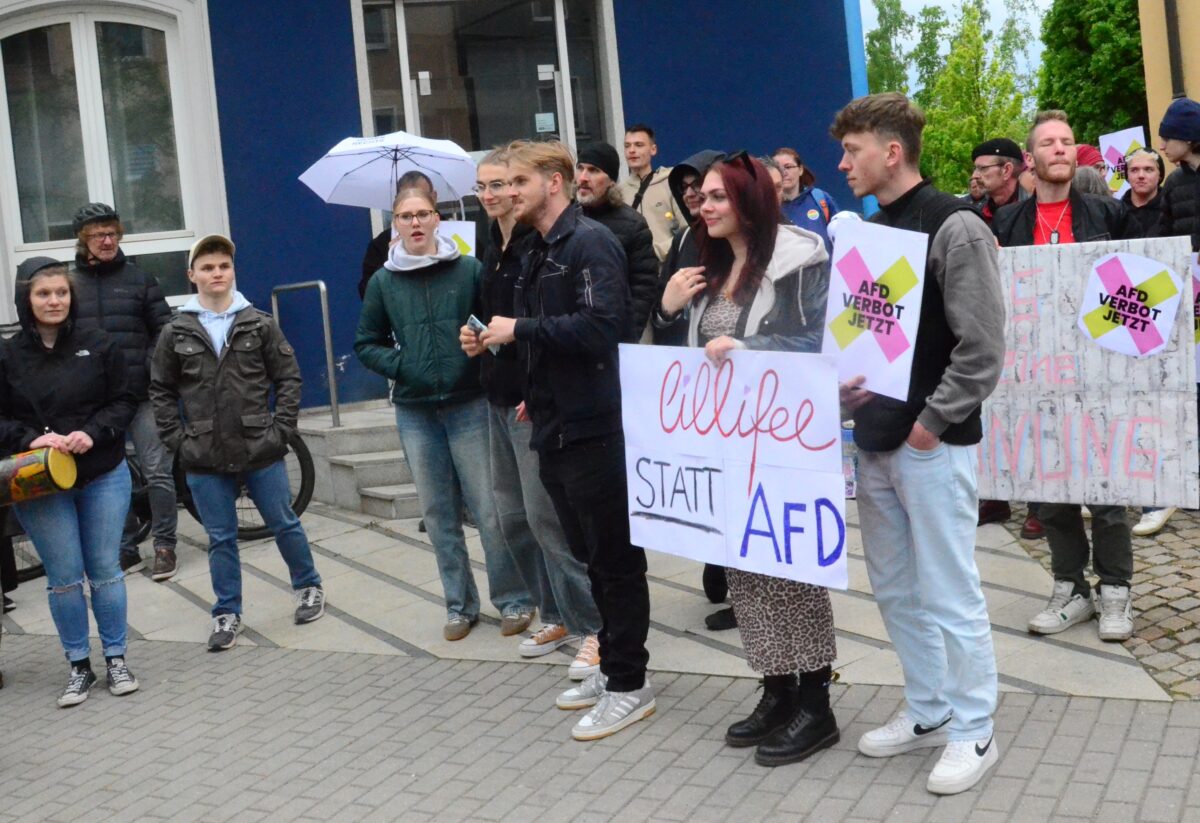 Demonstration gegen AfD-Büro in Weiden