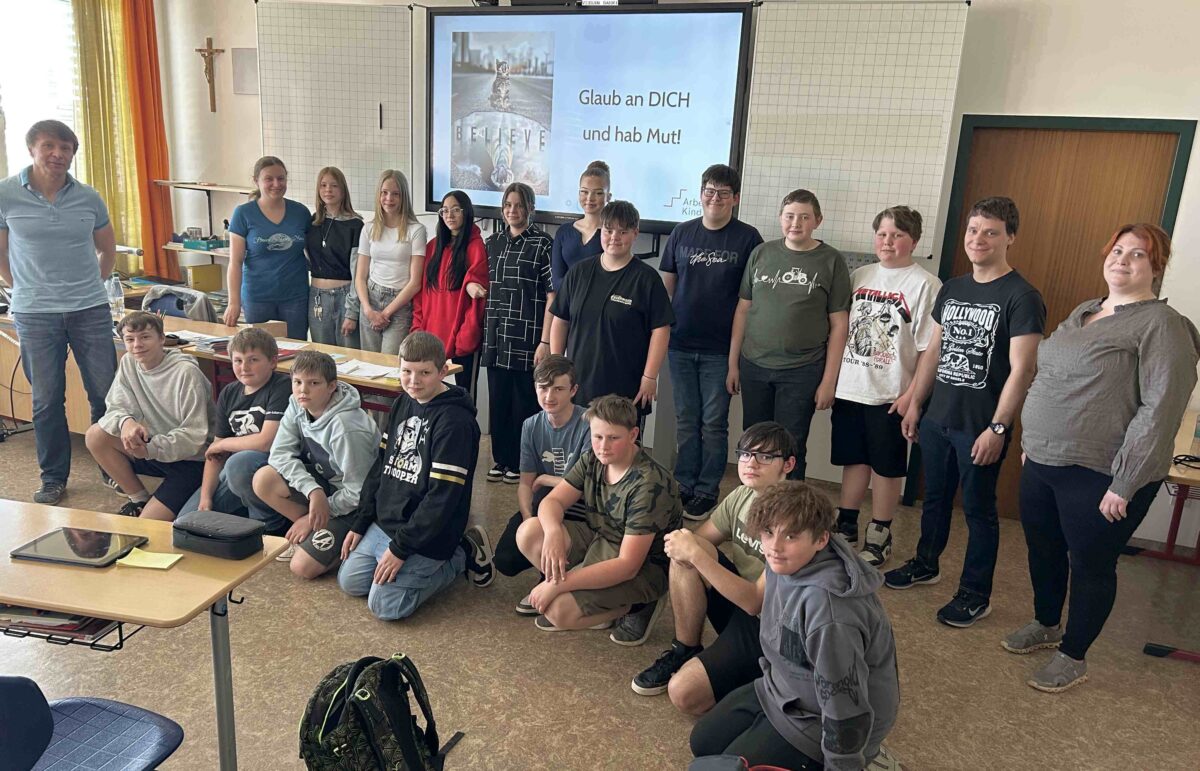 Zukunft gestalten: nach der Mittelschule sogar bis zum Studium