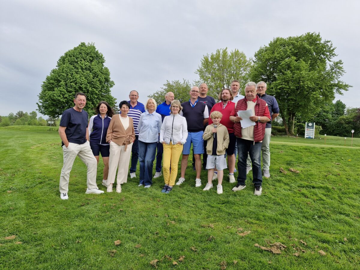 Erfolgreiches Turnier trotz Wetter: Golfclub Schmidmühlen feiert