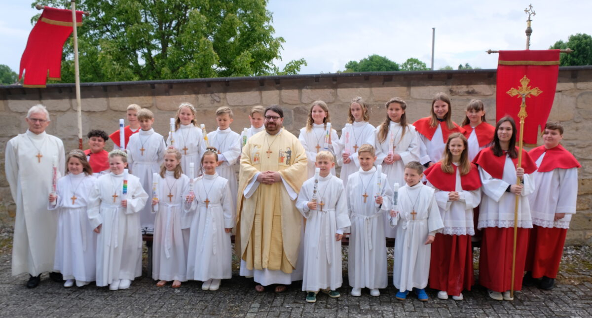 „Kommt her und esst“. Eschenbach feierte mit 14 Erstkommunionkindern