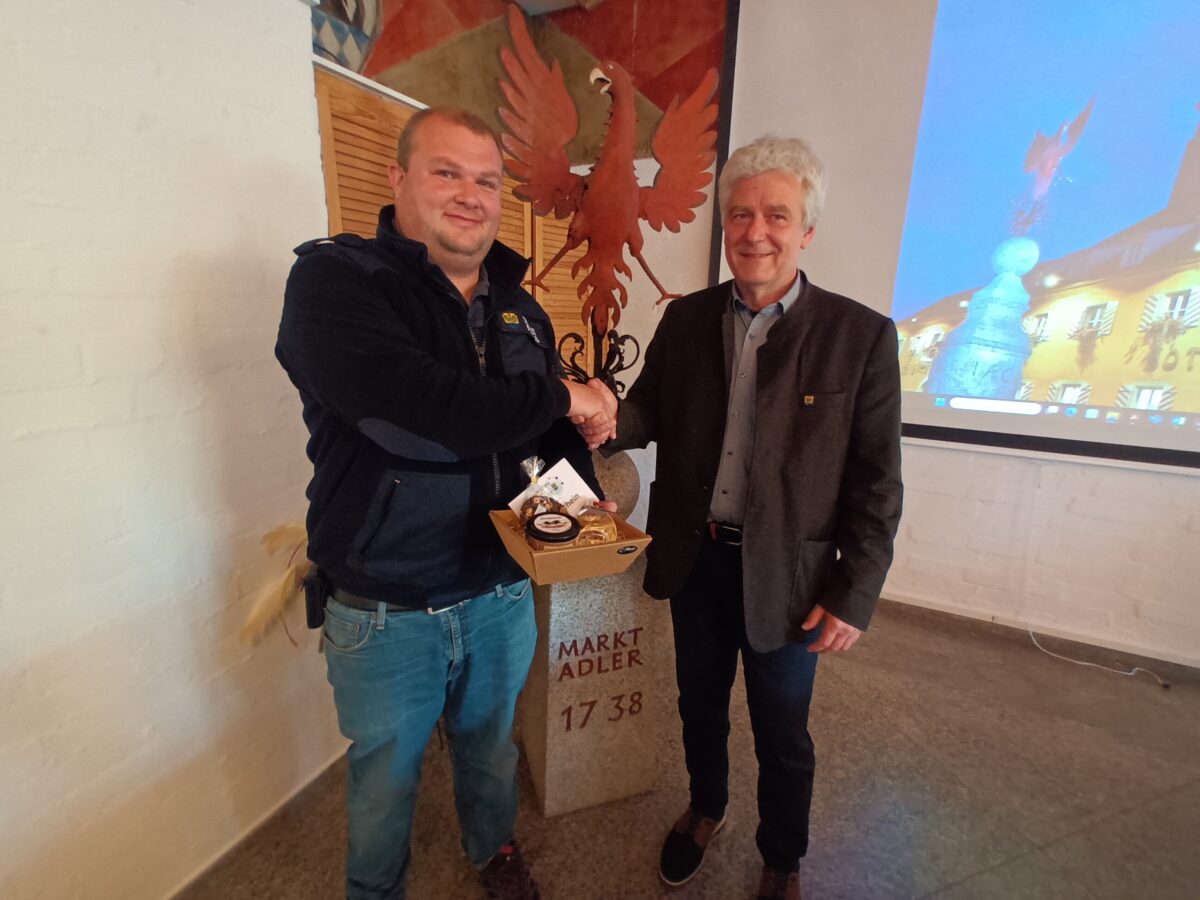 Felix Müller für Feuerwehrleistungen hochgeehrt