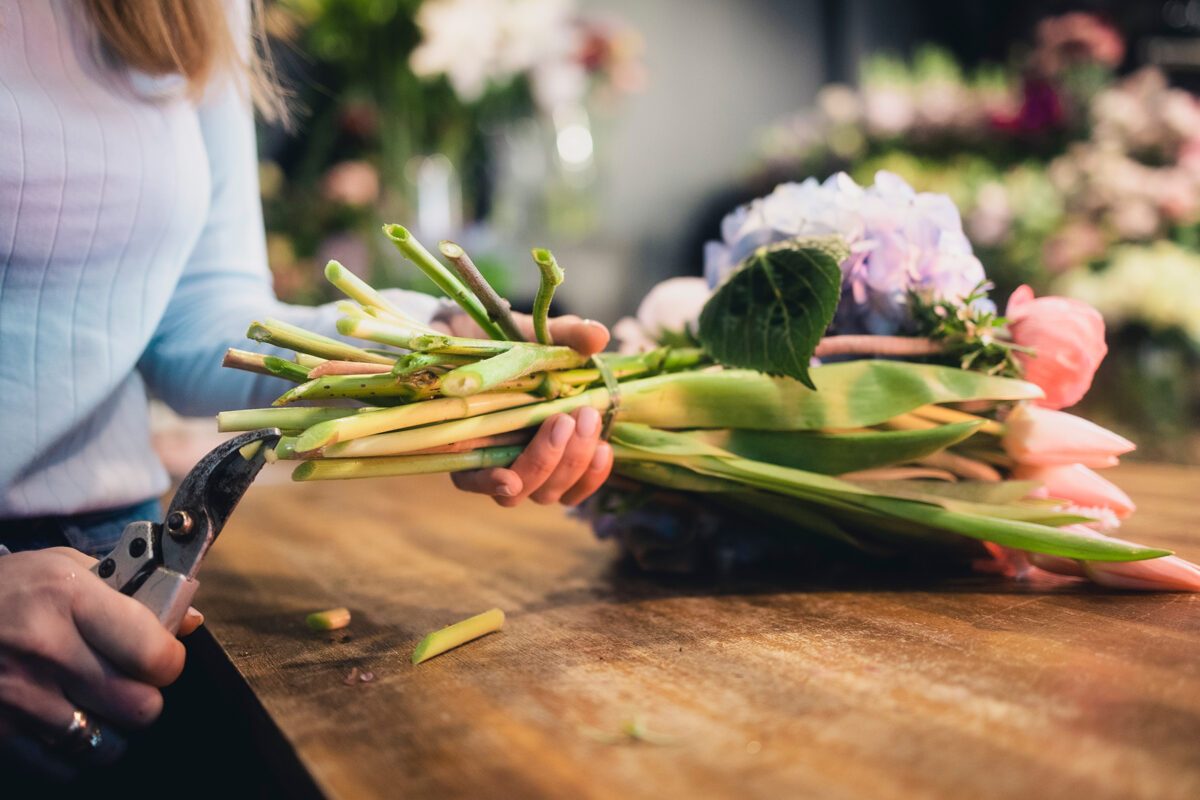 Floristinnen - Blumenstrauß-Binden.jpg
