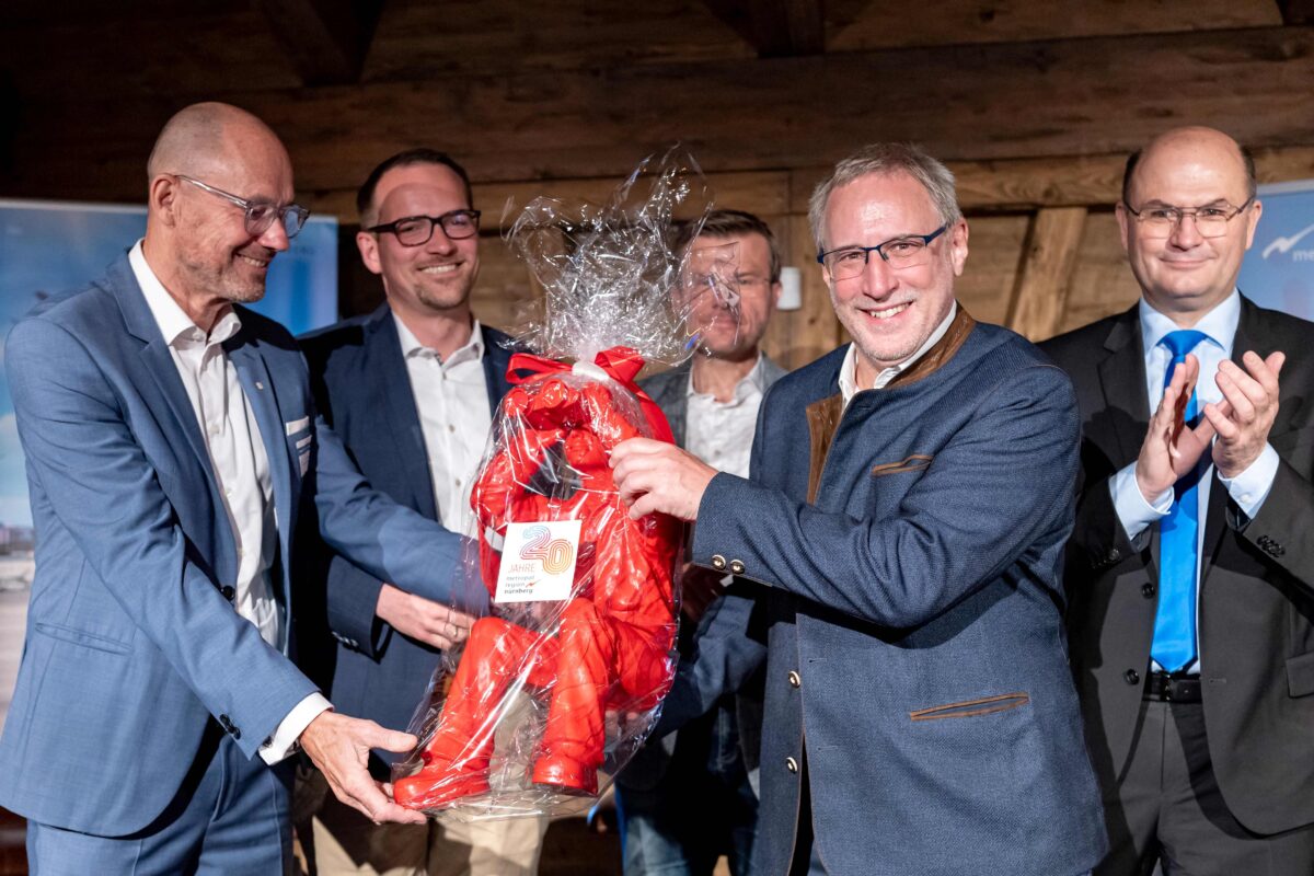 Doppeljubiläum: Nürnbergs Tor zur Welt feiert