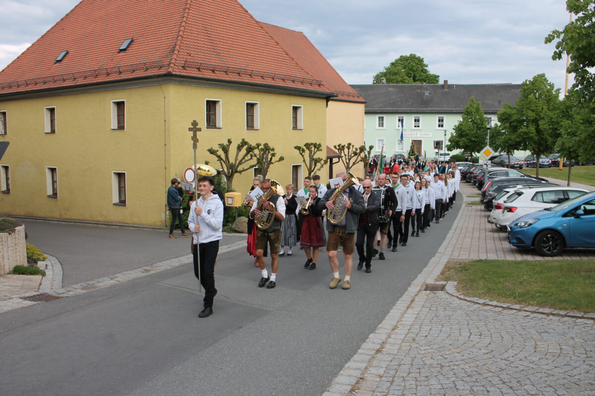 KLJB Burkhardsreuth feiert 80 Jahre Gemeinschaft und Glauben