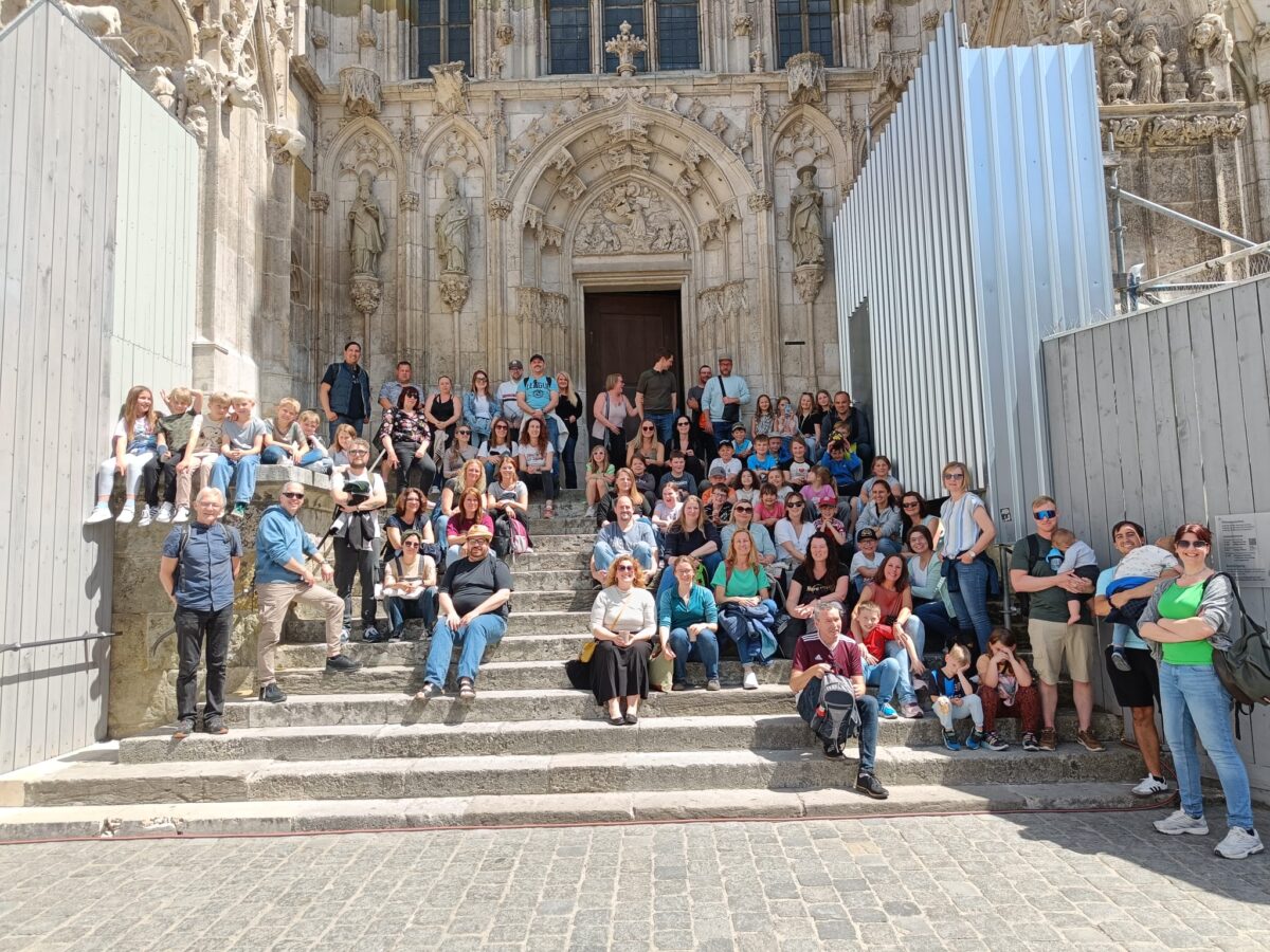 Unvergesslicher Kommunionausflug nach Diesenbach und Regensburg