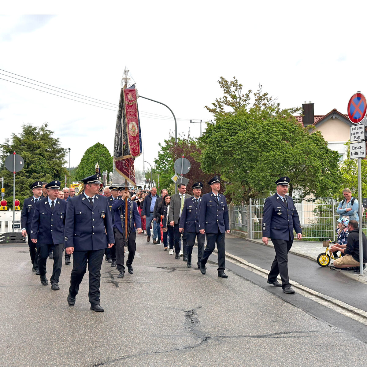 Leonberger Feuerwehr feiert mit neuem Gerätehaus