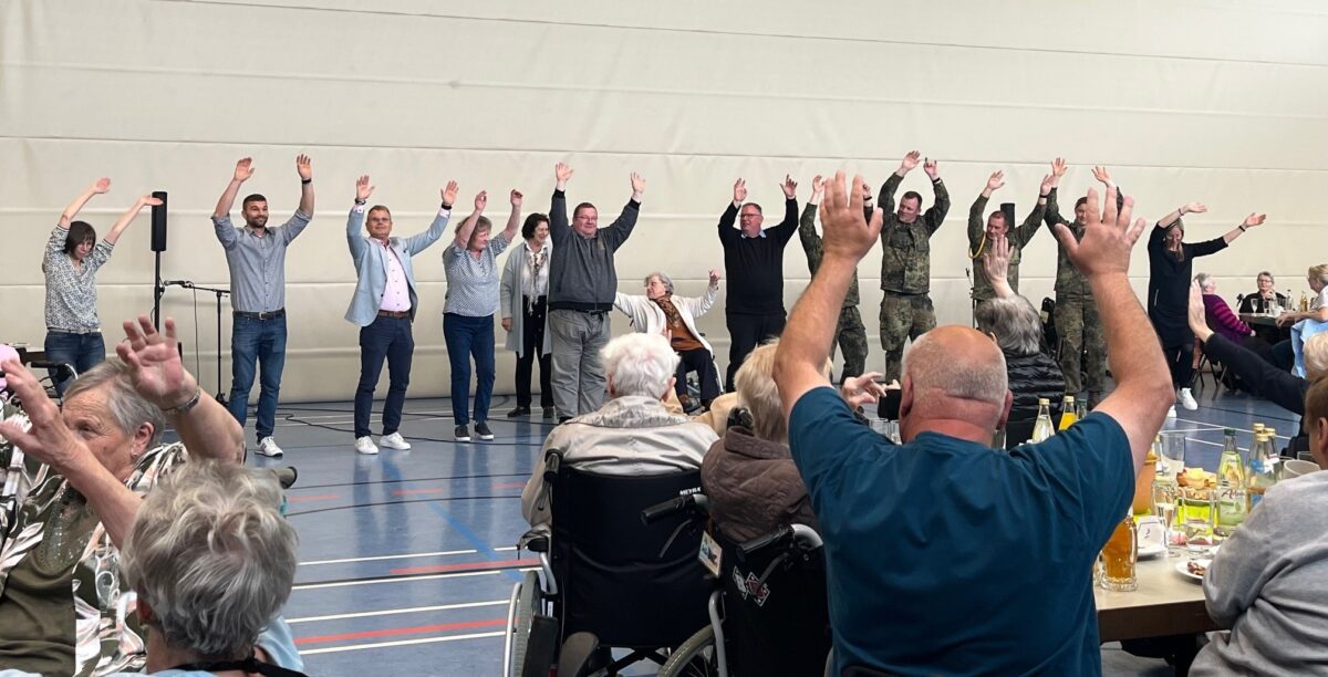 Maifest in Windischeschenbach verbindet Generationen