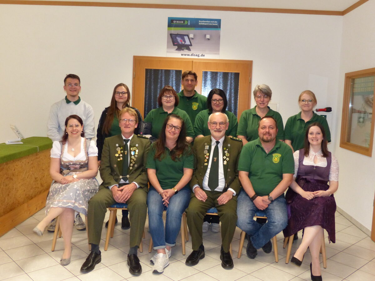 Schützen schwimmen weiterhin oben
