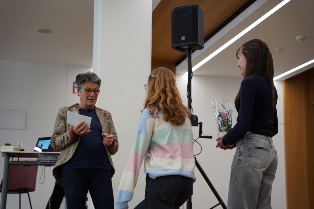 Annette Erös informiert an Gymnasium über Afghanistan: Situation ist verheerend