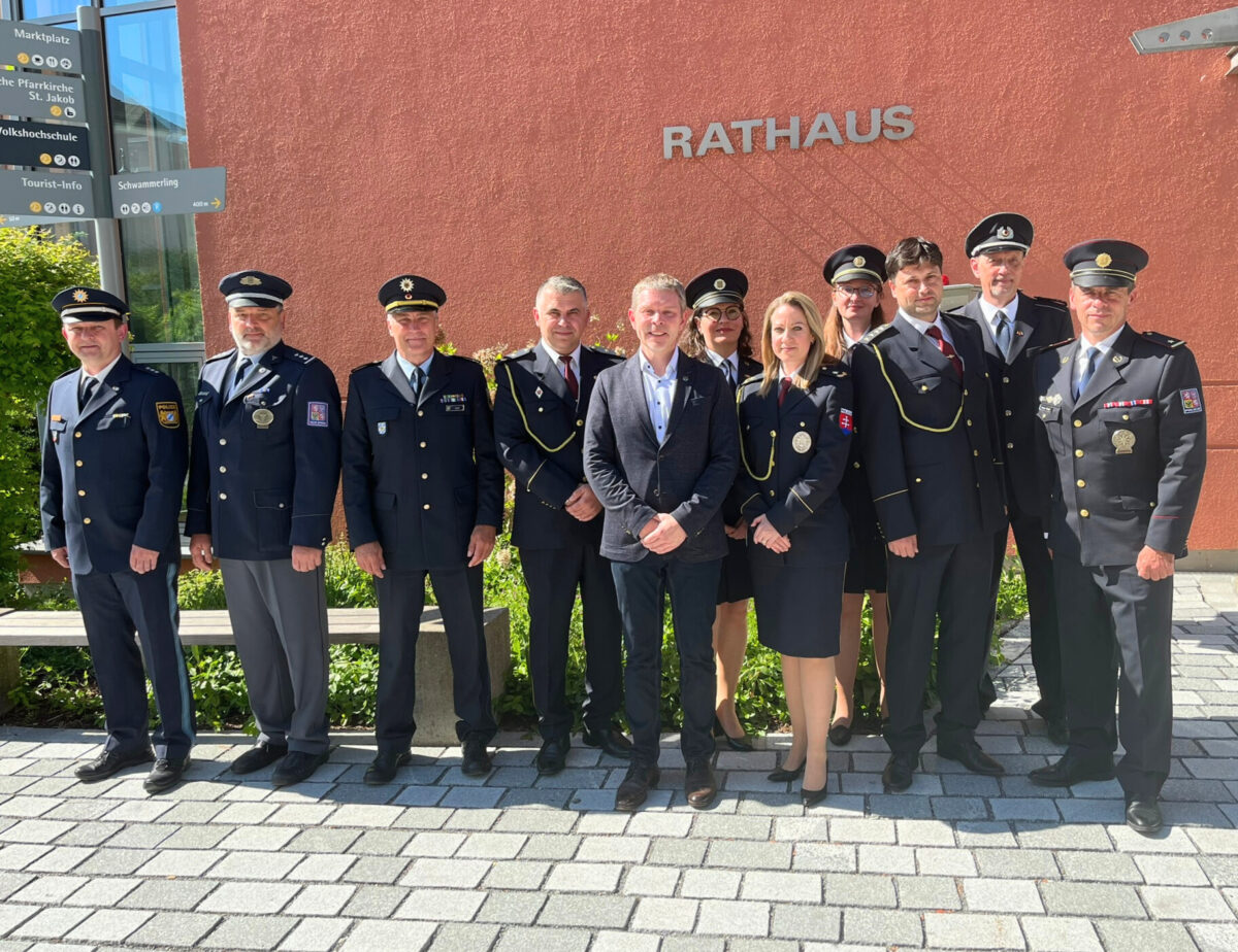 Slowakische Polizeidelegation_Foto_Andreas Hofmeister.jpg
