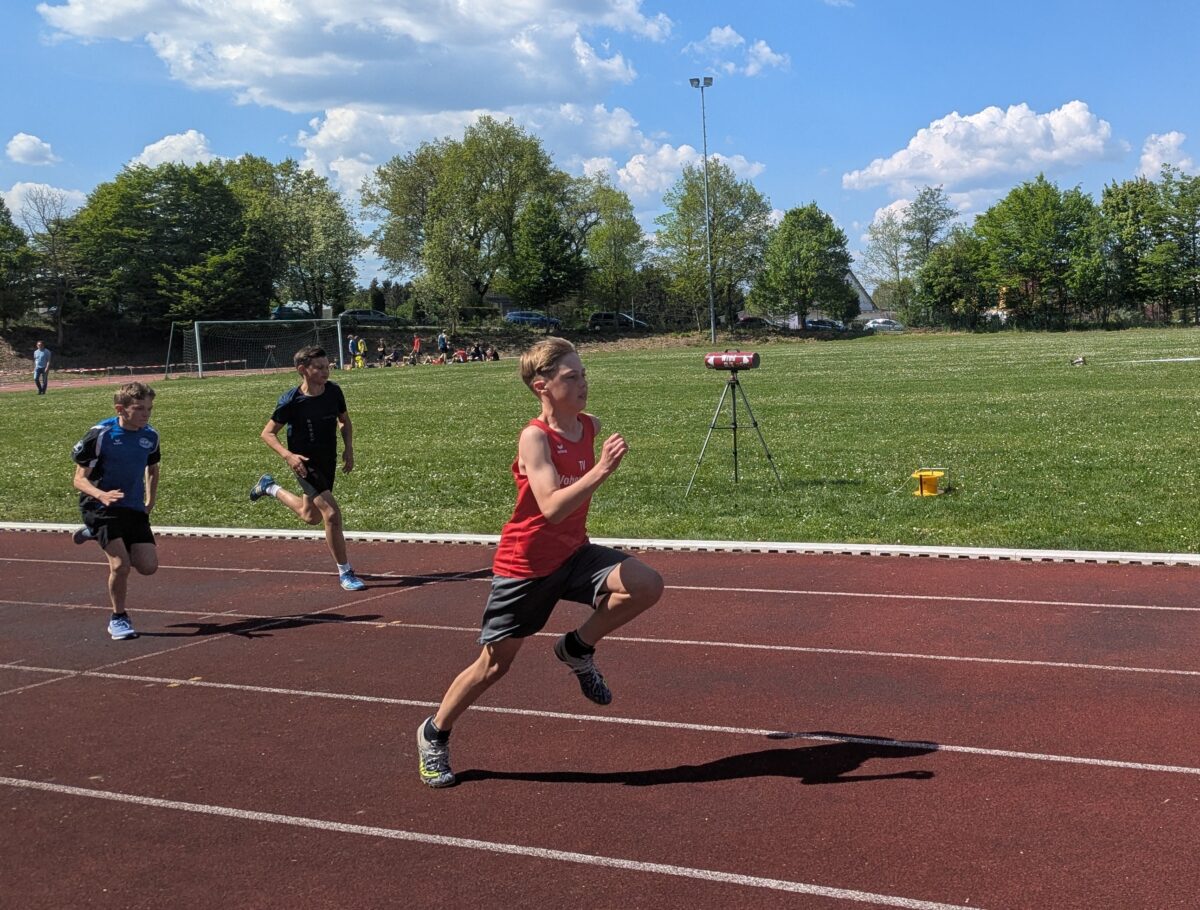 Erik 75 m Sprint ESB 2025.jpg