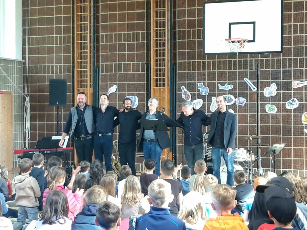 Tierisches Konzert begeistert Grundschüler in Vohenstrauß