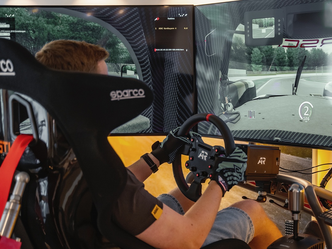 Tag der offenen Tür: ADAC SimRacing-Center Weiden lockt mit Hotlap-Challenge