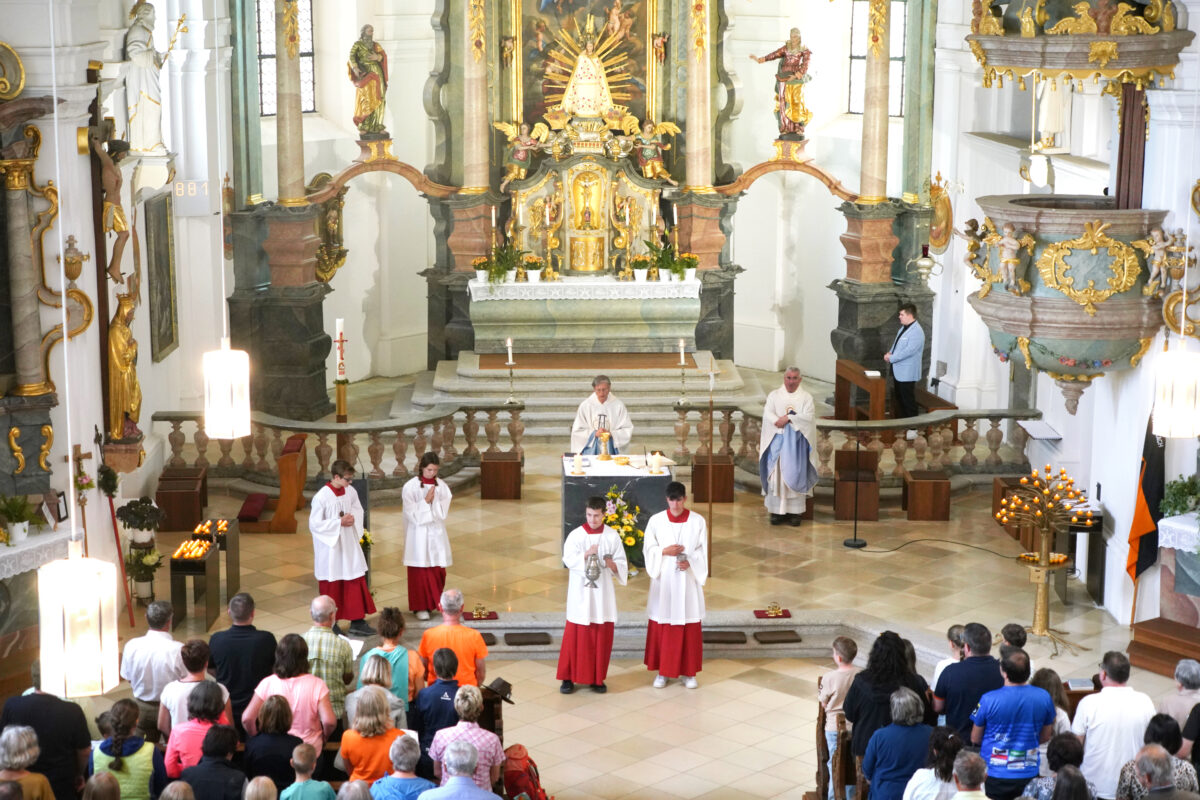 Zweites Fahrenbergfest – Patrozinium Wallfahrtskirche Mariä Heimsuchung