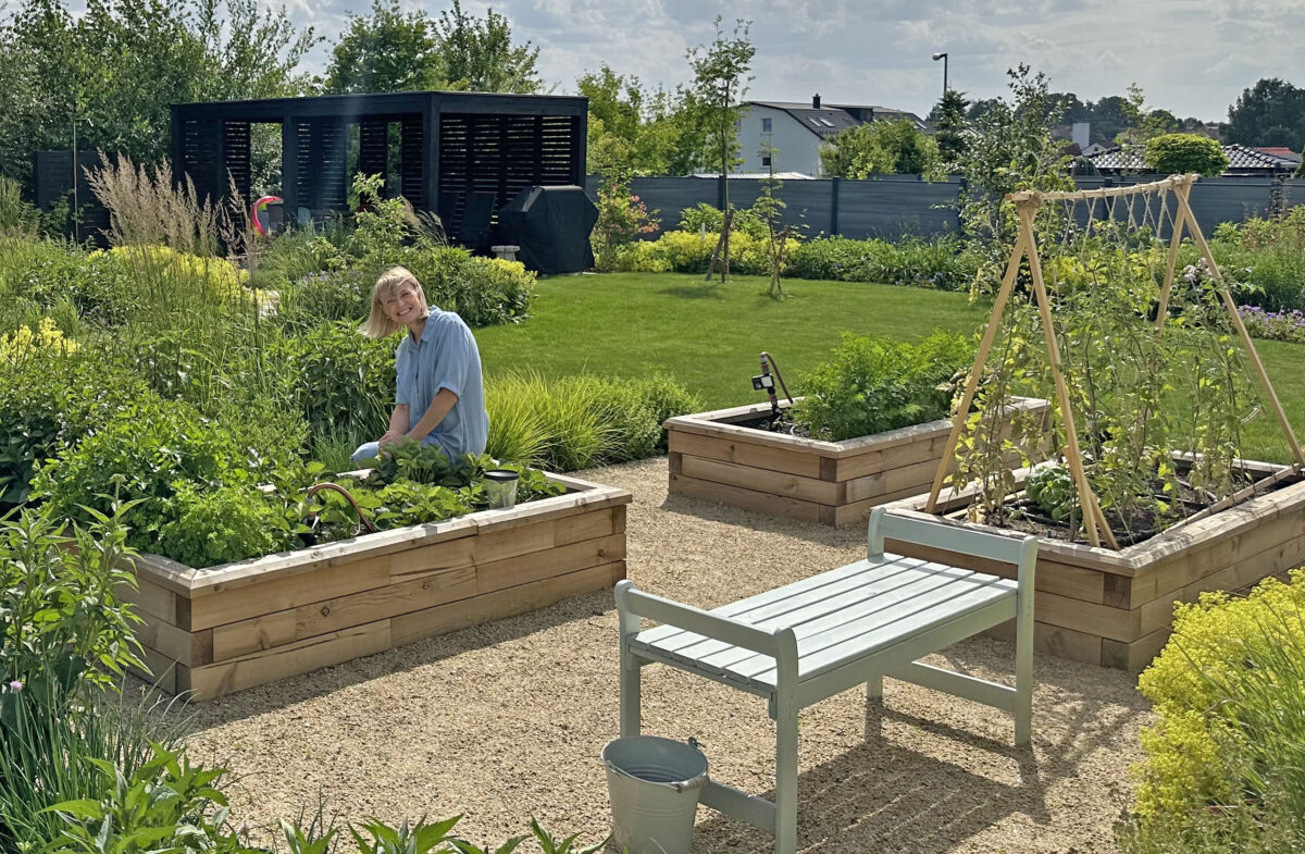 Tag der offenen Gartentüre 2025 in Vohenstrauß – Mirka Schmitt öffnet ihren Garten