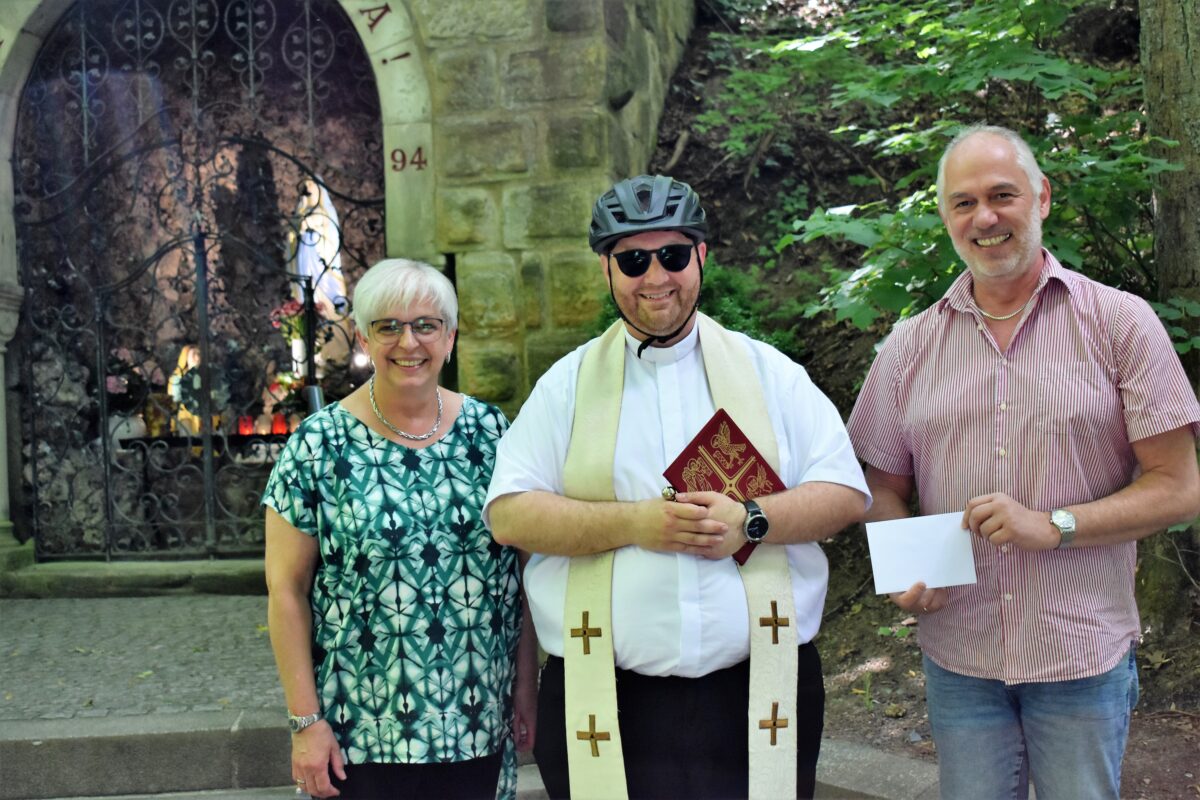 "Bike and Pray" - Radweg der Hoffnung ist eröffnet