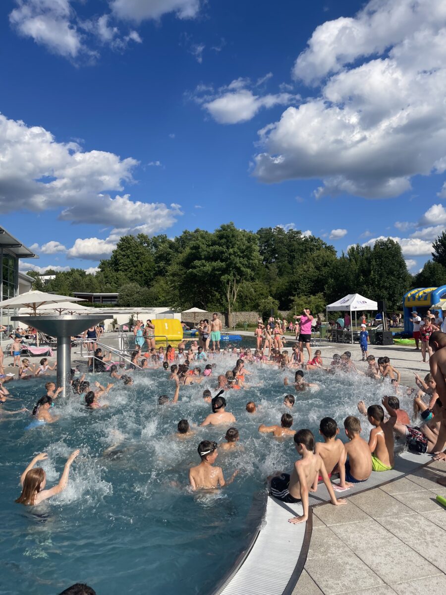Bulmare feiert Rekordtag bei Poolparty