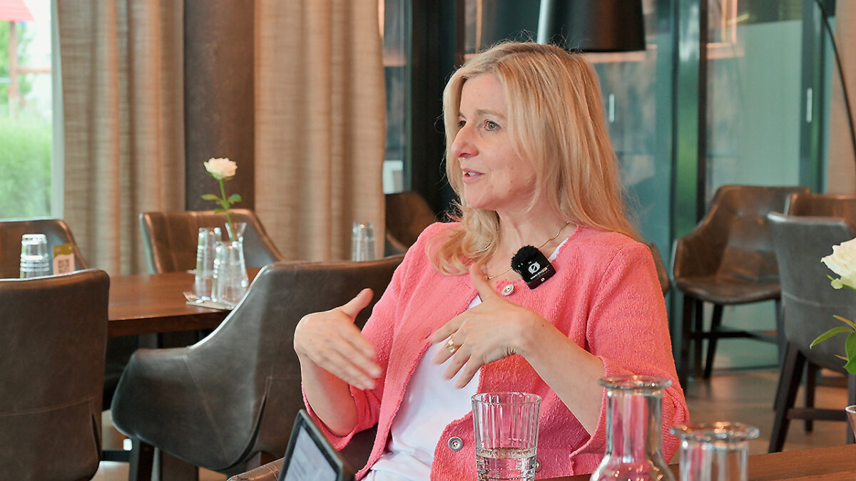 Video-Interview mit Ina Schlie: „Diversität ist kein Ideal, es ist ein Geschäftsmodell“