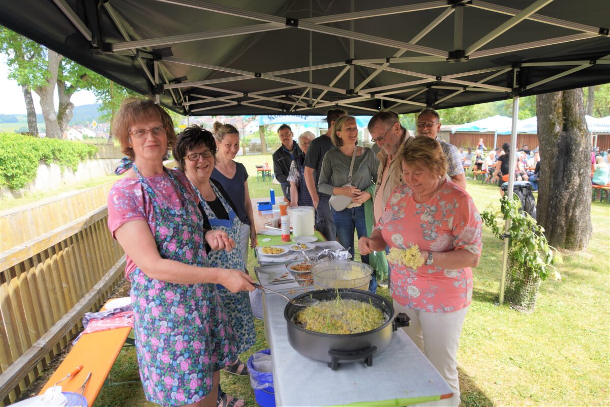 100 Jahre Garten- und Blumenfreunde Lennesrieth