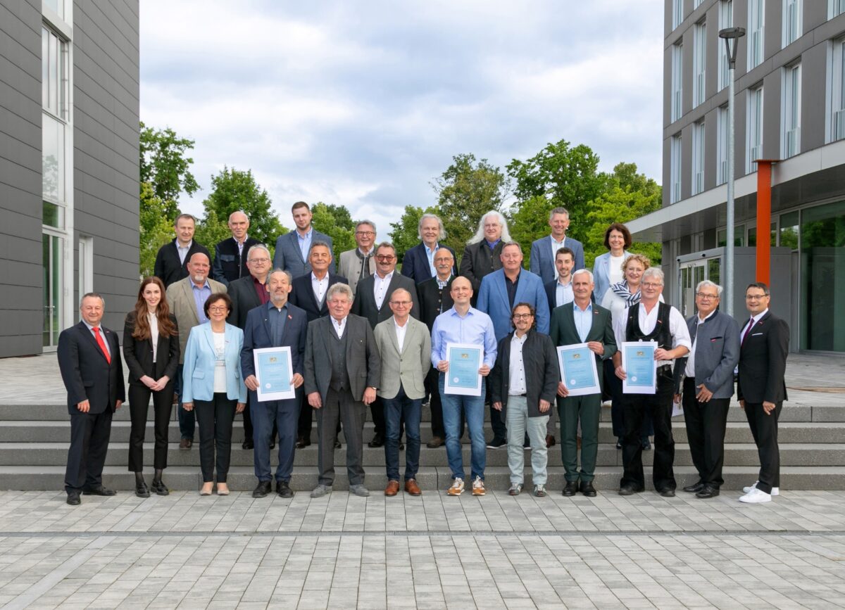 Ehrung für engagierte Handwerksausbilder in Bayern