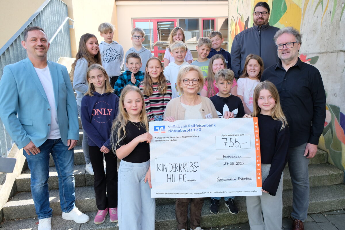 Eschenbacher Kommunionkinder spenden für Kinderkrebshilfe
