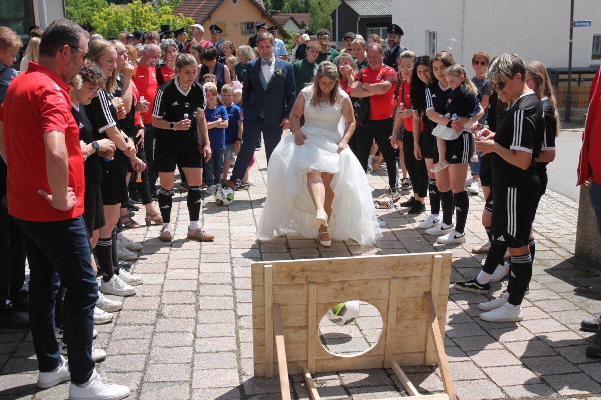 Hochzeit von Selina und Florian: Liebe, die im Fußball wurzelt