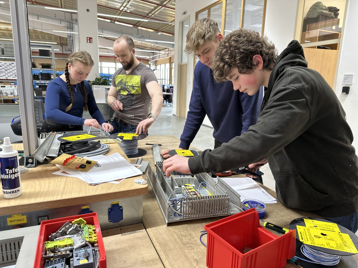 WITRON fördert dein Talent – jetzt schnell anmelden zu den Schnuppertagen!