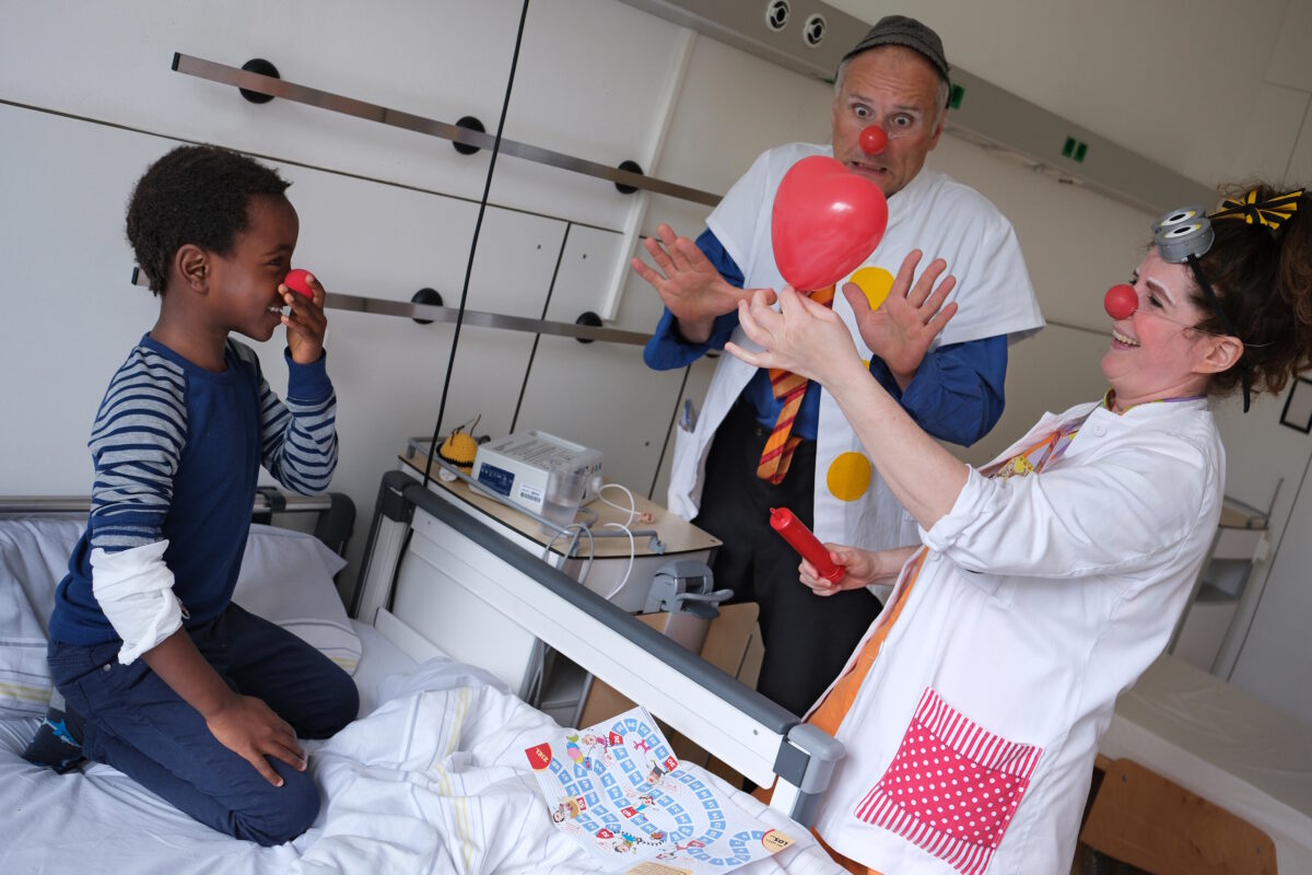 Klinik-Clowns bringen Freude - Bilder, Videos und Geschichten gesucht