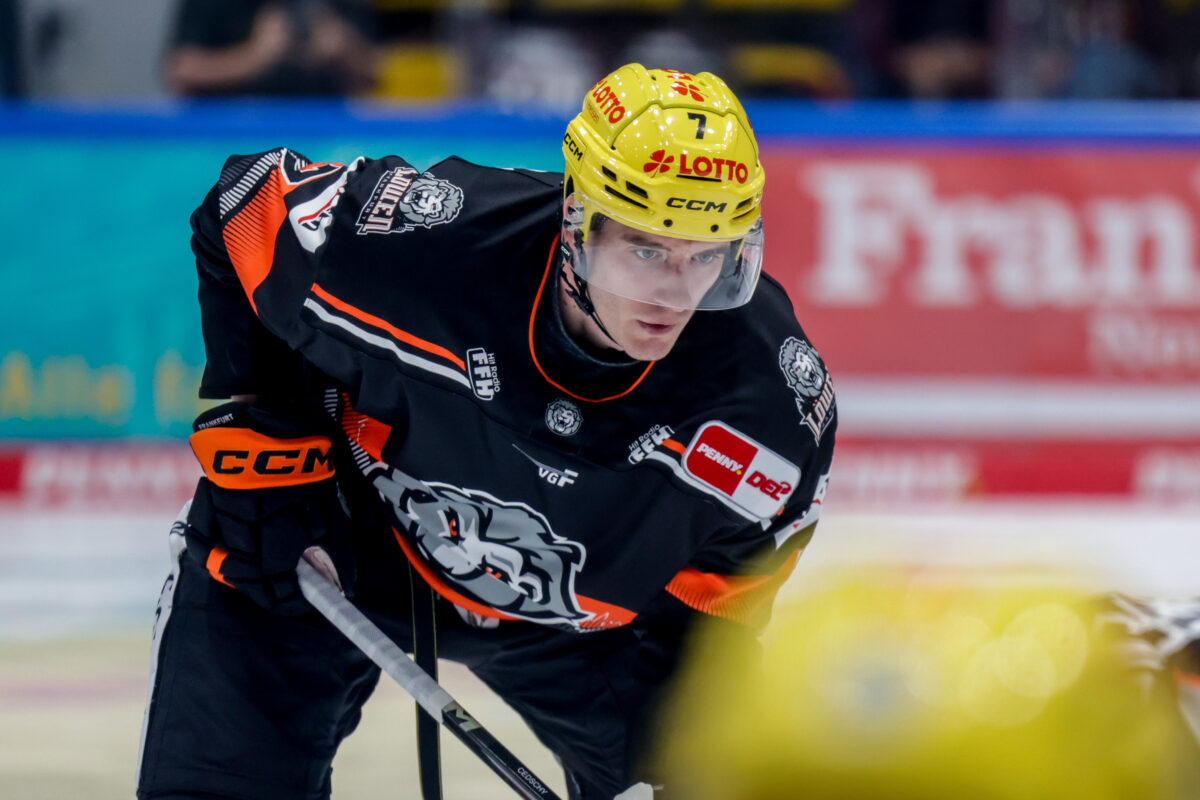 Schiemenz stärkt Blue Devils Angriff