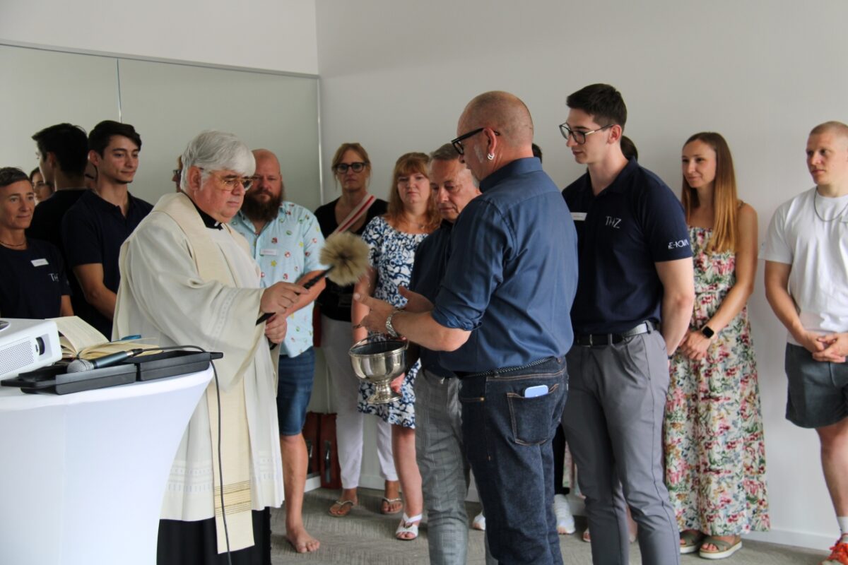 Physiopraxis und Premium-Fitnessstudio offiziell eröffnet