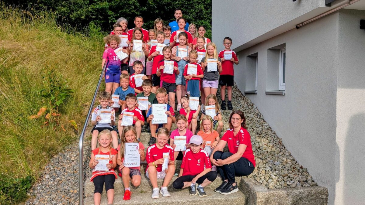 TSV Flossenbürg ehrt Sportler und startet neues Training